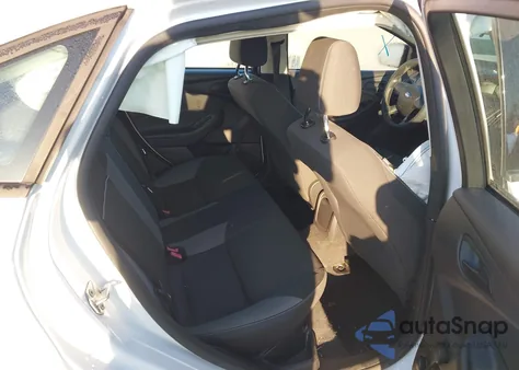 2014 Ford Focus S z USA, uszkodzony, nr VIN 1FADP3E20EL305079